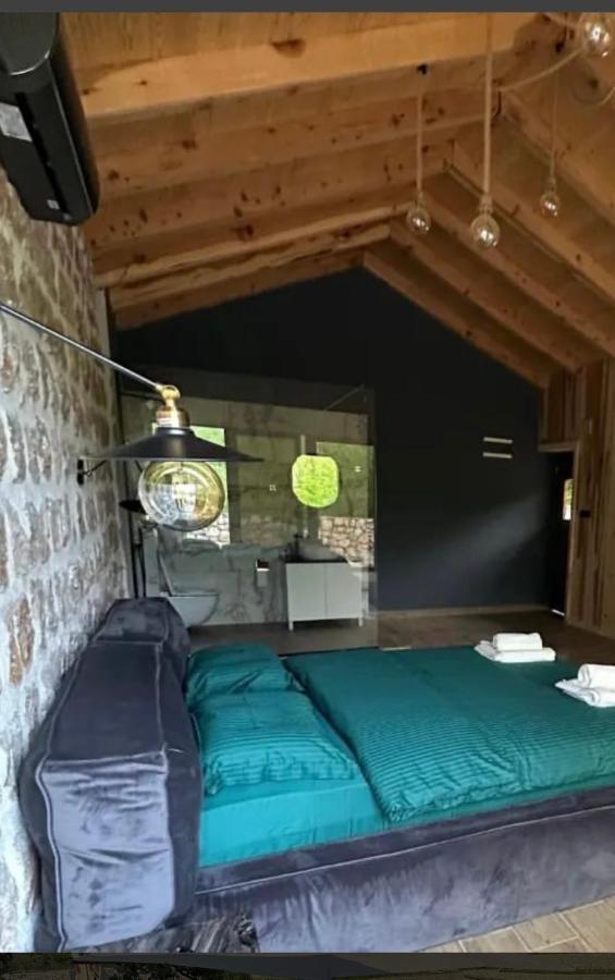 Etno Selo Montegoat Hotell Nikšić Exteriör bild